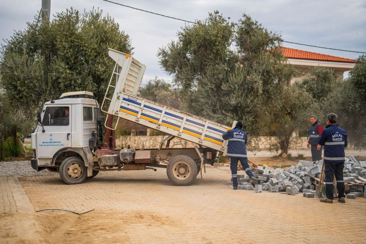 Milas’ta Taziye Evi ve Hurdacılar Çarşısı Çalışmaları Sürüyor 5